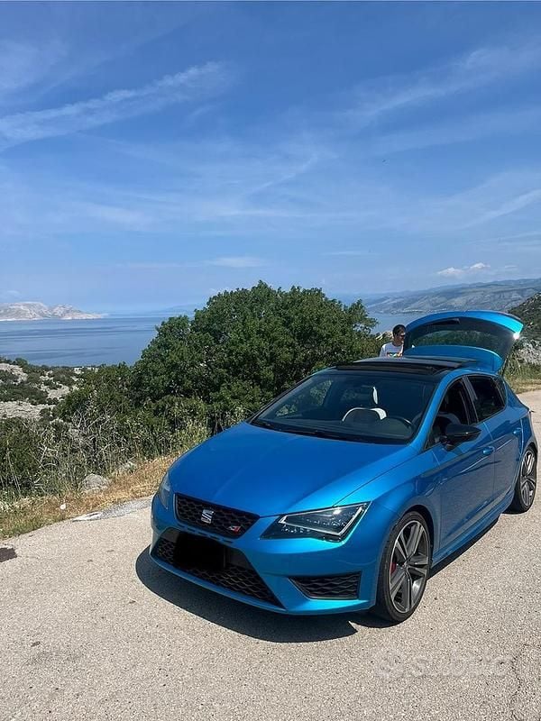 Usata Seat Leon CUPRA 300 CV (220 kW) 2016 Blu Berlina