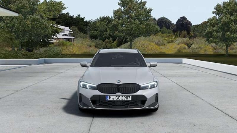 Nuova BMW 320 M Sport 190 CV (139 kW) 2026 Brooklyn grey metallic Station wagon