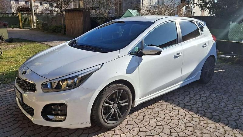 Usata Kia Ceed GT GT-Line 110 CV (80 kW) 2017 Berlina
