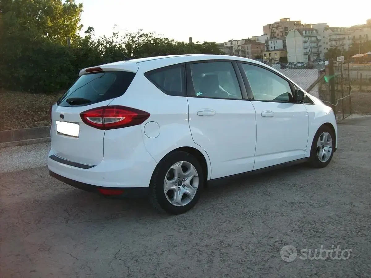 Usata Ford C-MAX Business Edition 95 CV (69 kW) 2016 Bianco Monovolume