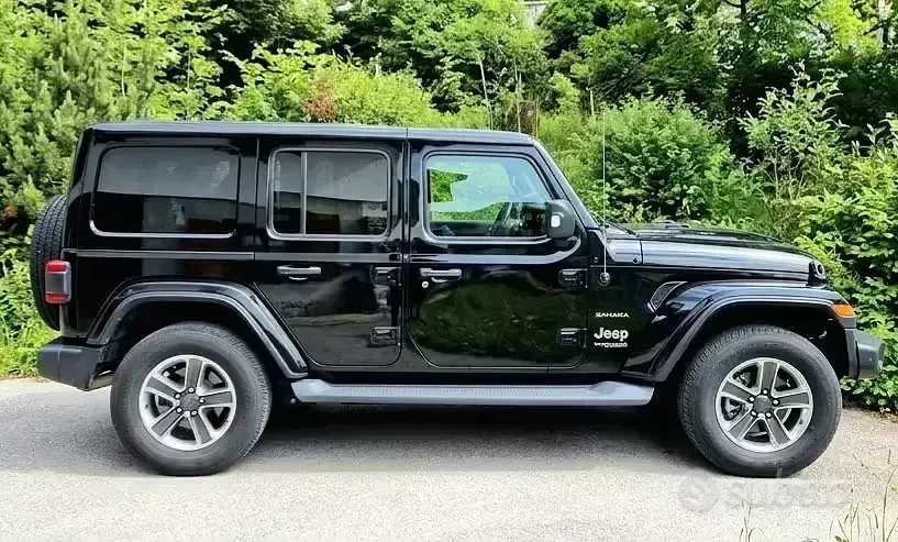 Usata Jeep Wrangler Unlimited Sahara 272 CV (200 kW) 2020 Nero SUV