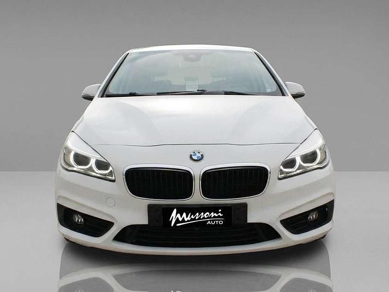 Usata BMW 218 Active Tourer Advantage 150 CV (110 kW) 2014 Bianco past. Monovolume