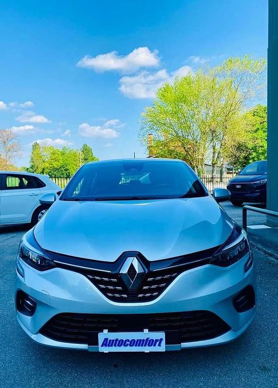 Usata Renault Clio V Intens 91 CV (66 kW) 2022 Grigio Berlina