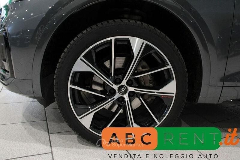 Usata Audi Q5 S-line plus 204 CV (150 kW) 2023 Gray SUV