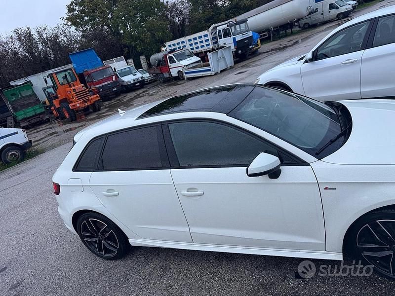 Usata Audi A3 Attraction 105 CV (77 kW) 2013 Bianco Berlina