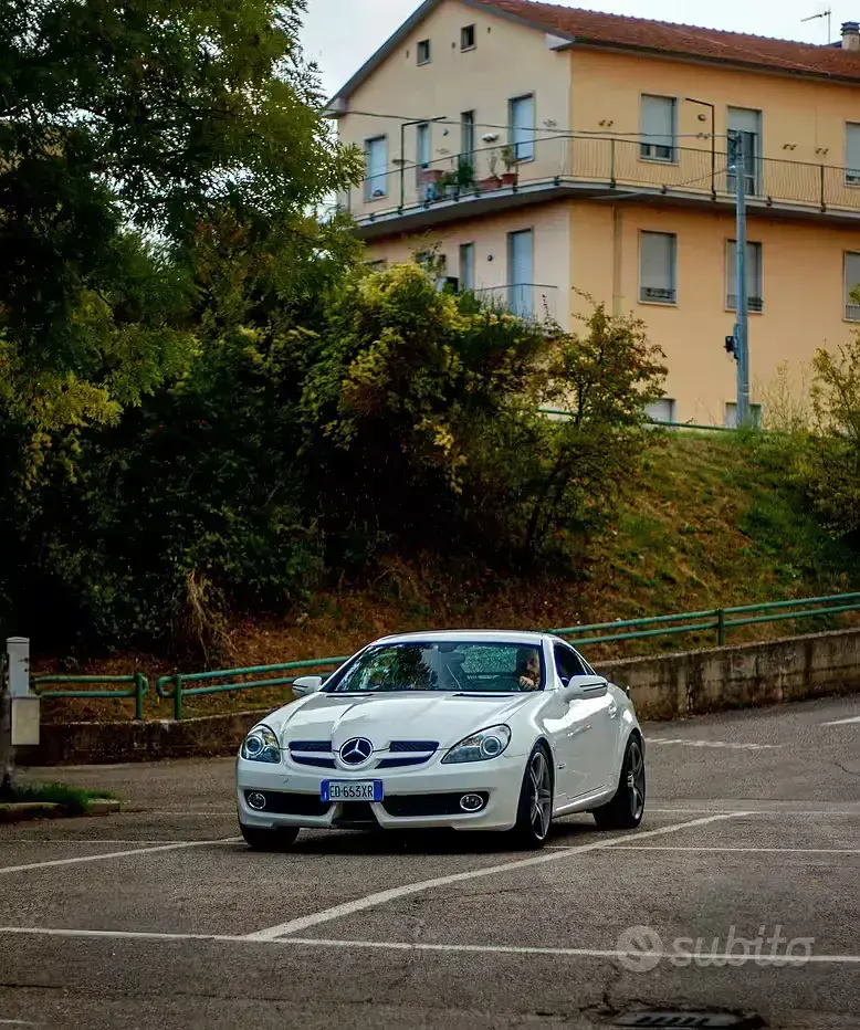 Usata Mercedes SLK200 2LOOK Edition 184 CV (135 kW) 2010 Bianco Cabrio