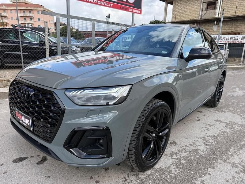 Usata Audi Q5 Sportback S-line plus 203 CV (149 kW) 2021 Grigio SUV