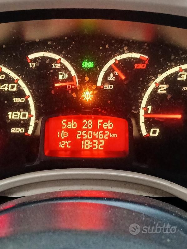 Usata Ford Ka 69 CV (50 kW) 2010 Nero Utilitaria