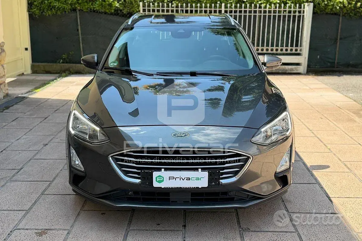 Usata Ford Focus Active 150 CV (110 kW) 2021 Grigio Station wagon