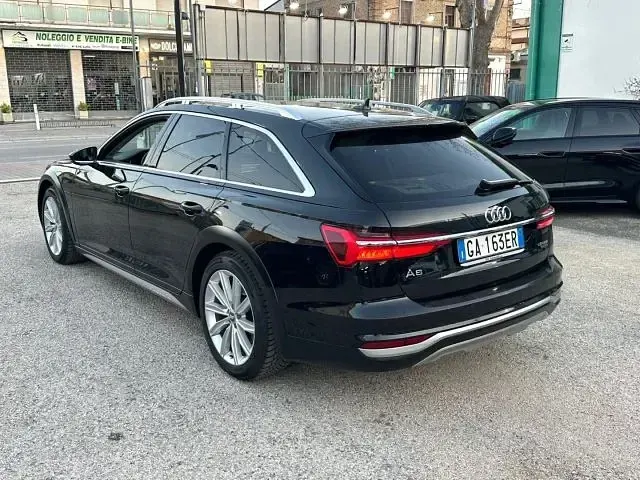 Usata Audi A6 231 CV (169 kW) 2020 Nero Station wagon