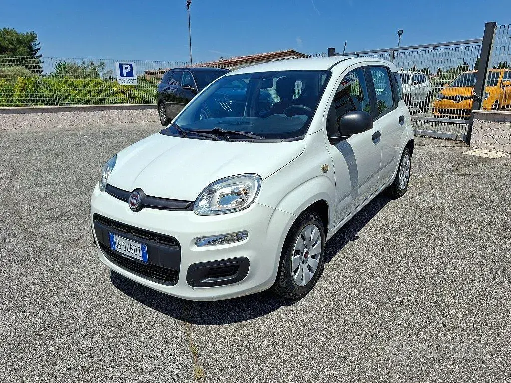 Usata Fiat Panda Easy 69 CV (50 kW) 2020 Bianco Utilitaria