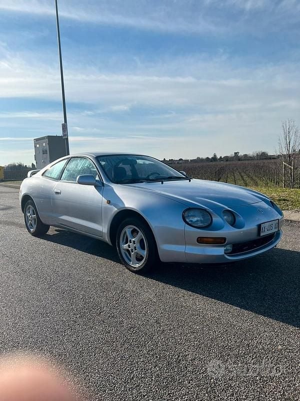 Usata Toyota Celica GT 175 CV (128 kW) 1995 Argento Coupé