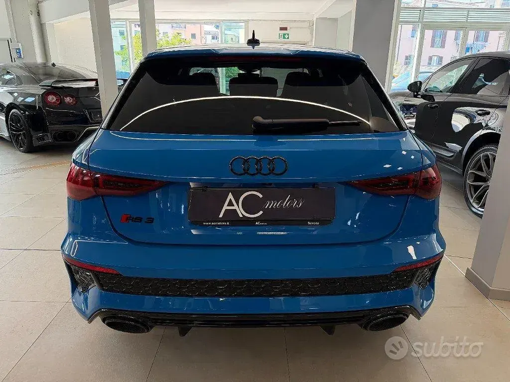 Usata Audi RS3 400 CV (294 kW) 2023 Blu Berlina