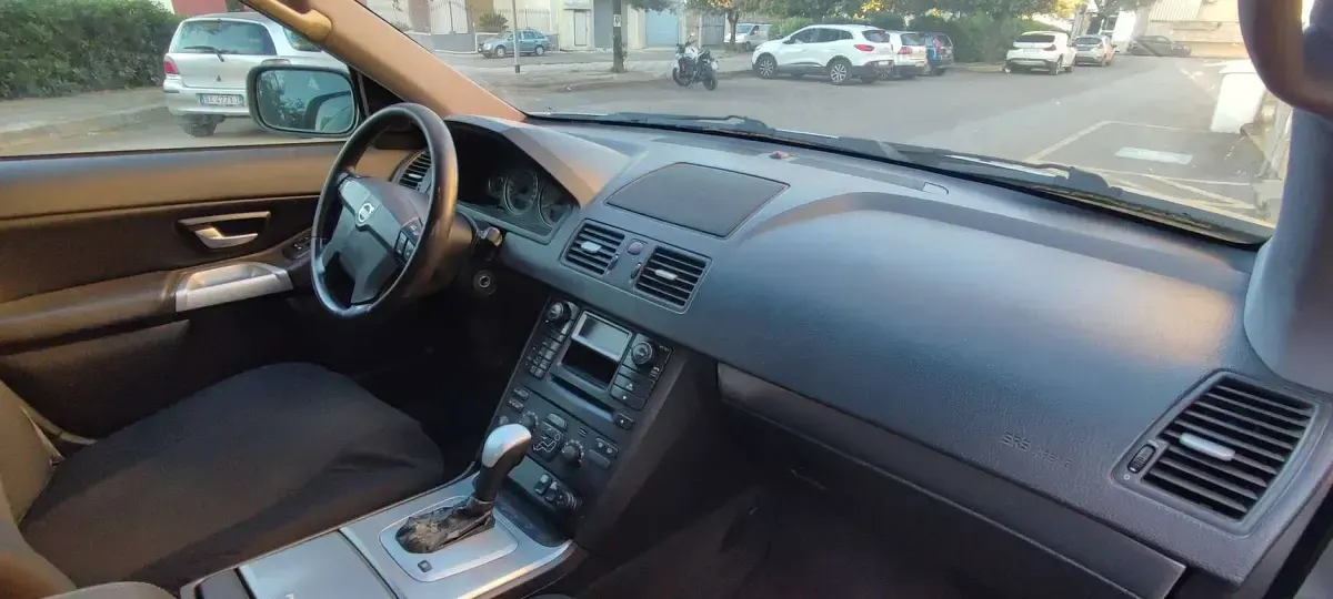 Usata Volvo XC90 163 CV (119 kW) 2003 Grigio SUV