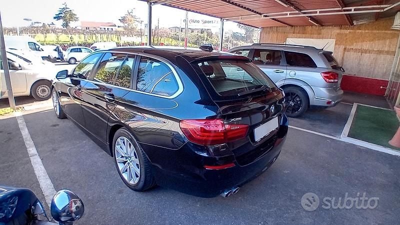 Usata BMW 520 184 CV (135 kW) 2014 Nero Station wagon