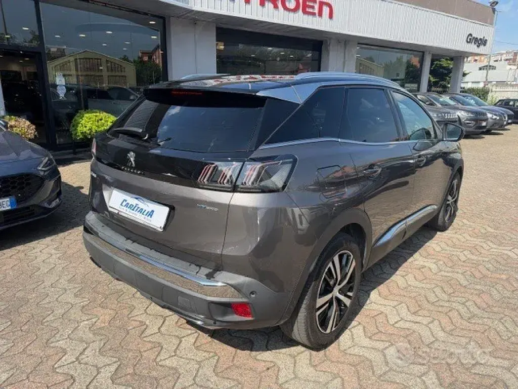 Usata Peugeot 3008 GT 181 CV (133 kW) 2022 Grigio scuro SUV