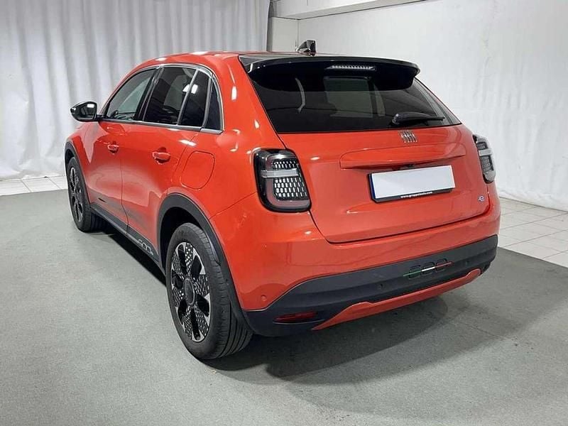 Usata Fiat 600E La Prima 114 kW (156 CV) 2023 Arancione SUV