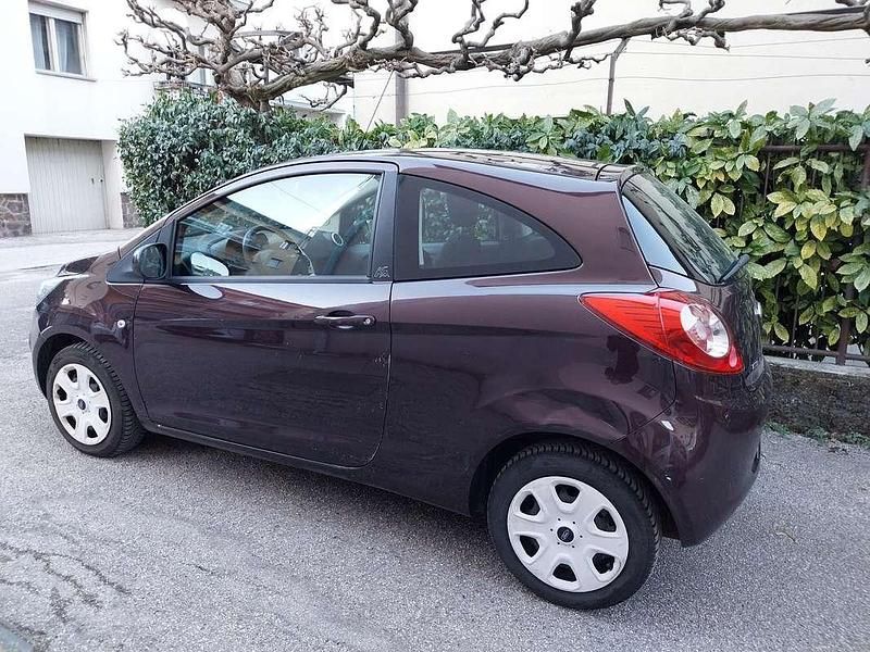 Usata Ford Ka 75 CV (55 kW) 2010 Berlina