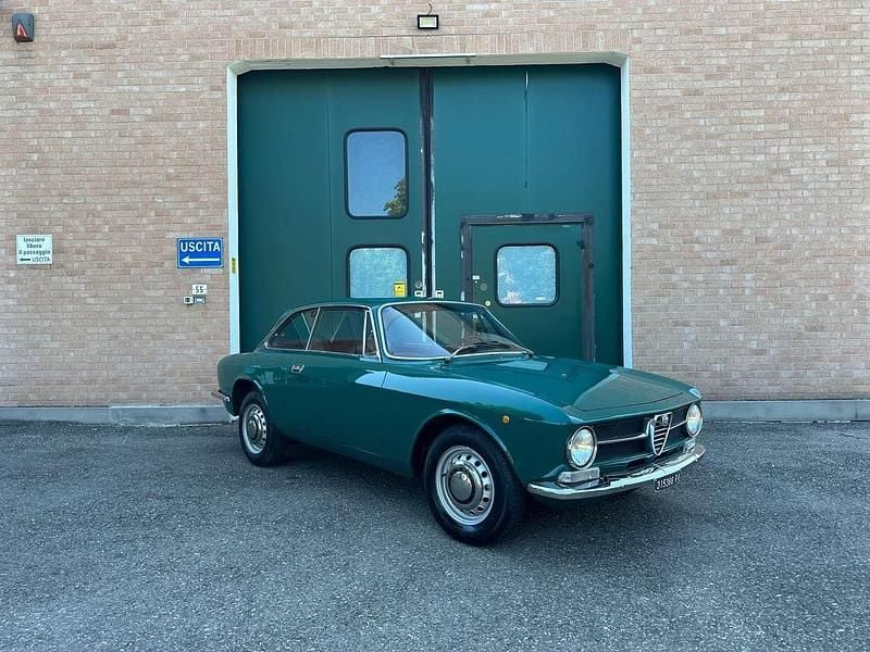 Usata Alfa Romeo GT Junior 88 CV (64 kW) 1972 Verde pino Coupé
