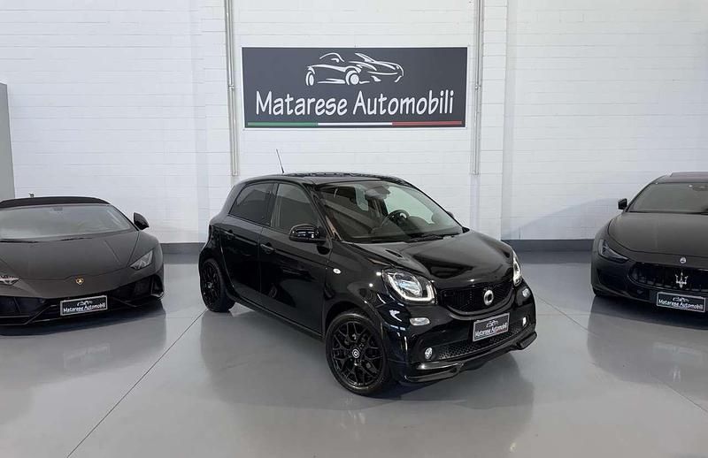 Usata Smart ForFour Passion 90 CV (66 kW) 2019 Nero Utilitaria