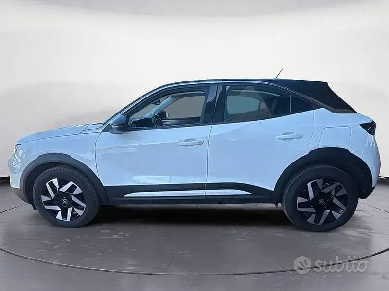 Usata Opel Mokka Elegance 110 CV (80 kW) 2022 Nero SUV