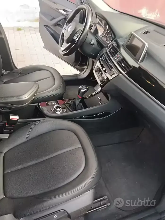 Usata BMW X1 150 CV (110 kW) 2017 Nero SUV