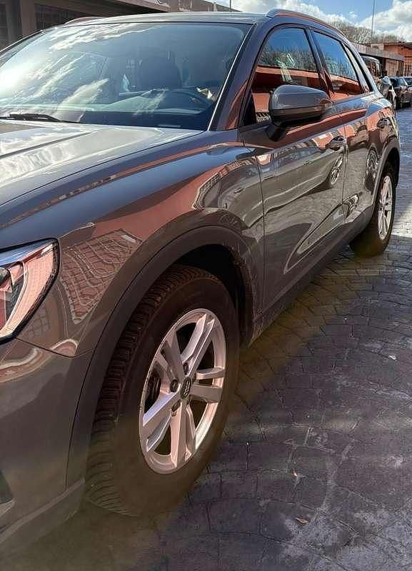 Usata Audi Q3 Business Plus 150 CV (110 kW) 2020 Grigio SUV