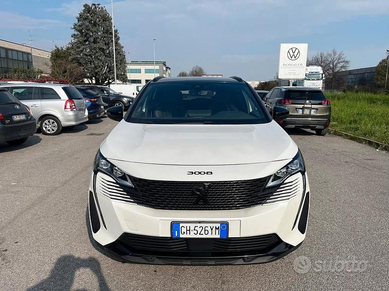 Usata Peugeot 3008 GT 131 CV (96 kW) 2022 Blu SUV