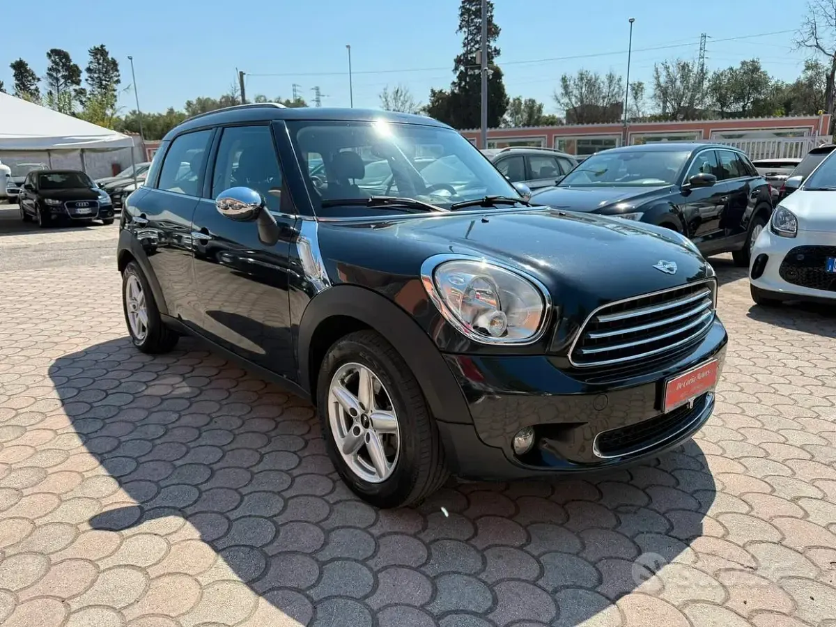 Usata Mini Countryman Business 90 CV (66 kW) 2014 Nero SUV