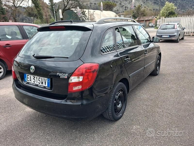 Usata Skoda Fabia 69 CV (50 kW) 2010 Nero Station wagon