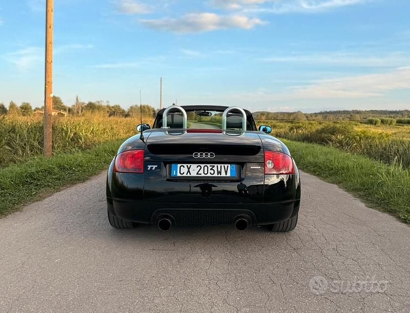 Usata Audi TT Roadster Design 225 CV (165 kW) 2001 Nero Cabrio