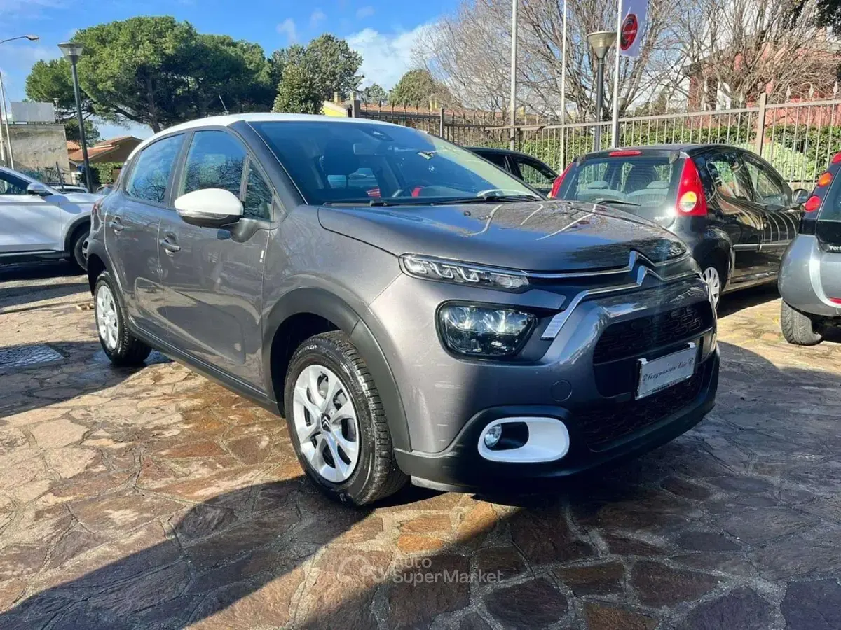 Usata Citroën C3 PureTech 83 CV (61 kW) 2024 Gray Berlina