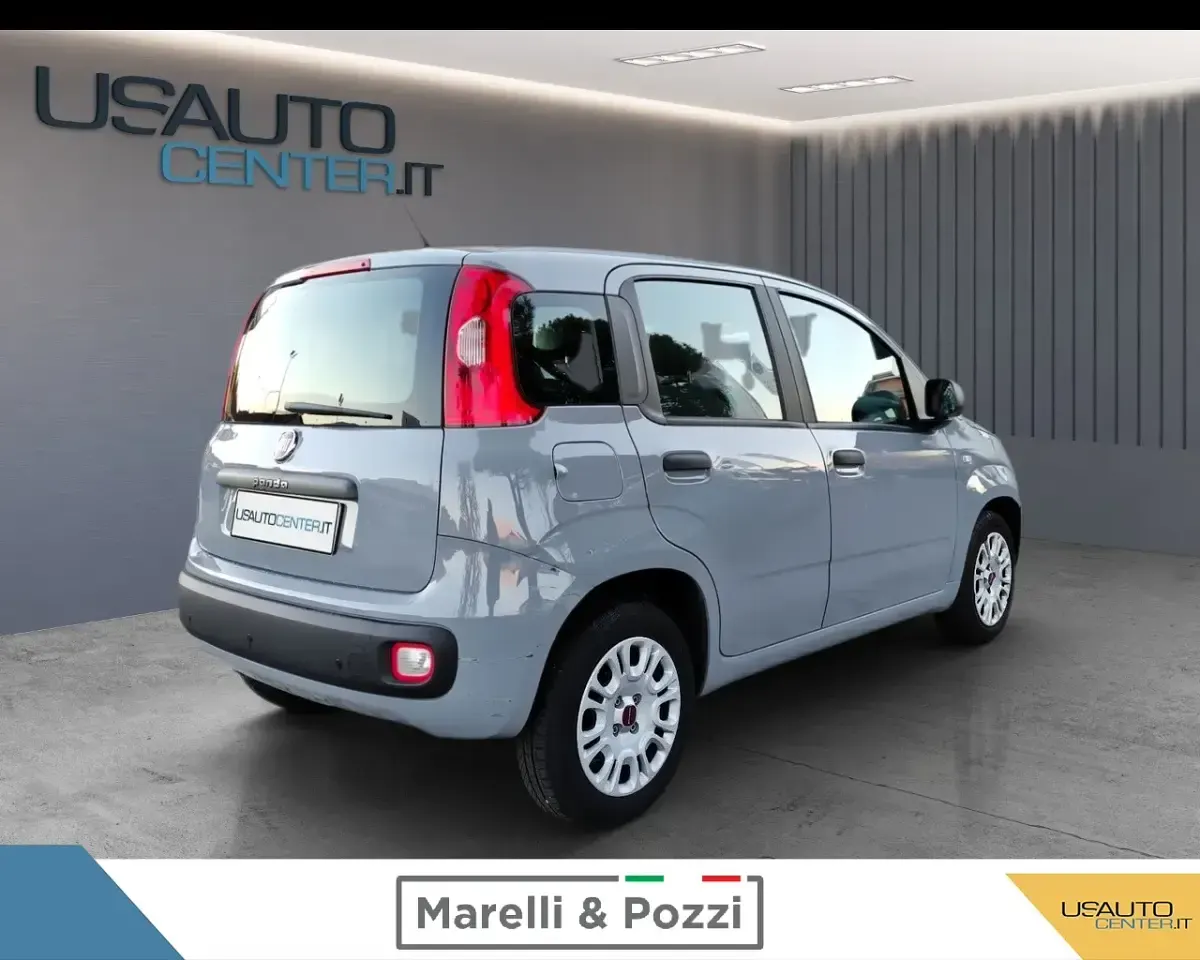 Usata Fiat Panda Lounge 69 CV (50 kW) 2018 Grigio Utilitaria