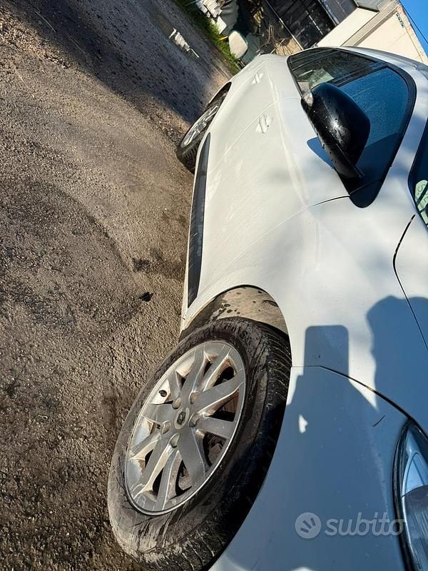 Usata Renault Mégane GrandTour 110 CV (80 kW) 2010 Bianco Station wagon