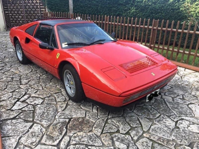Usata Ferrari 208 270 CV (198 kW) 1986 Rosso Coupé