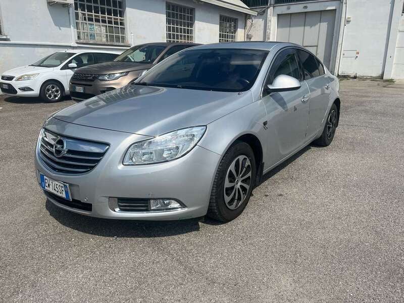 Usata Opel Insignia Cosmo 160 CV (117 kW) 2014 Grigio Berlina