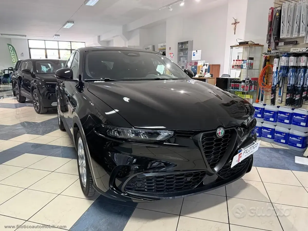 Usata Alfa Romeo Tonale Sprint 131 CV (96 kW) 2023 Nero SUV