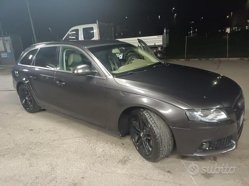 Usata Audi A4 140 CV (102 kW) 2008 Nero Station wagon