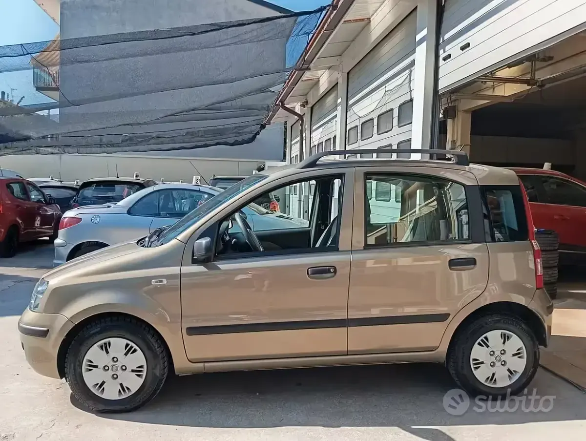 Usata Fiat Panda Emotion 60 CV (44 kW) 2008 Giallo Utilitaria