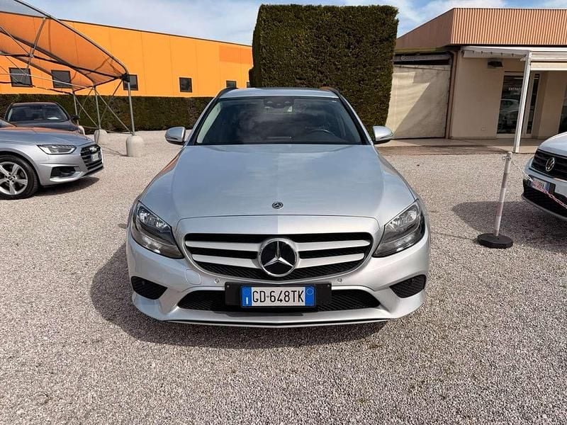 Usata Mercedes C200 Business 160 CV (117 kW) 2020 Argento Station wagon