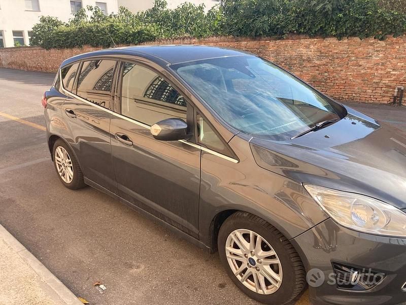 Usata Ford C-MAX Titanium 120 CV (88 kW) 2015 Grigio Monovolume