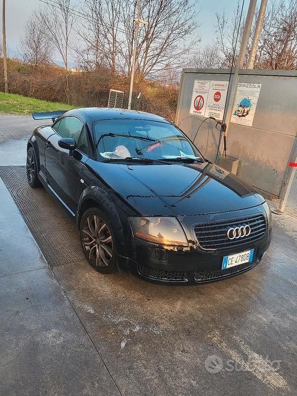 Usata Audi TT 179 CV (131 kW) 2003 Nero Coupé
