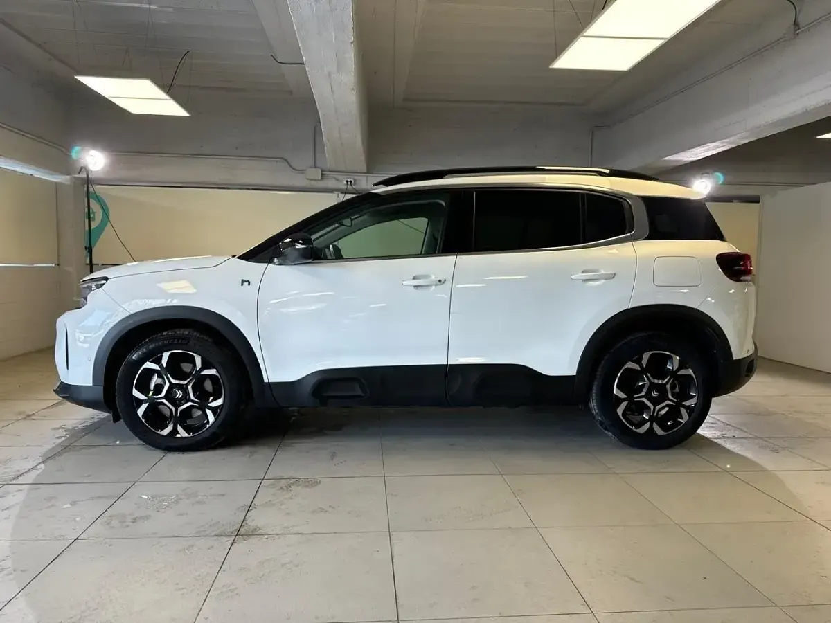 Usata Citroën C5 Aircross Feel 179 CV (131 kW) 2023 Bianco SUV