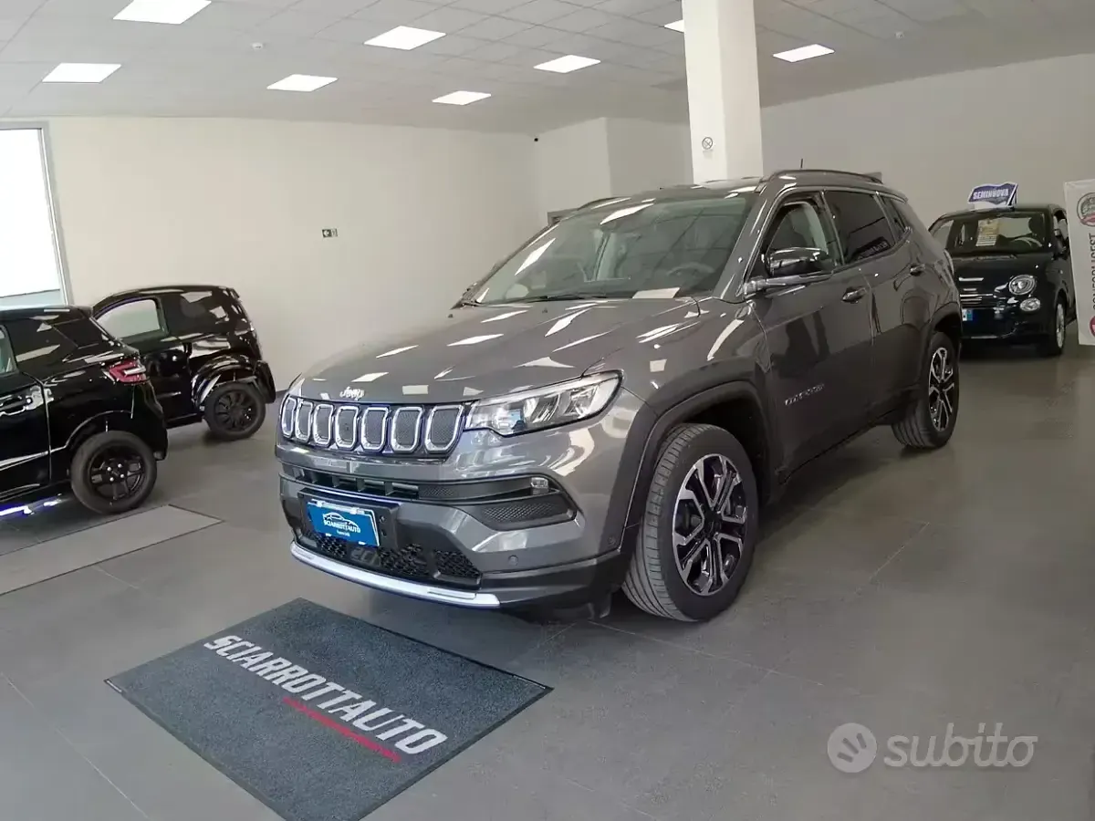 Usata Jeep Compass Night Eagle 131 CV (96 kW) 2022 Grigio SUV