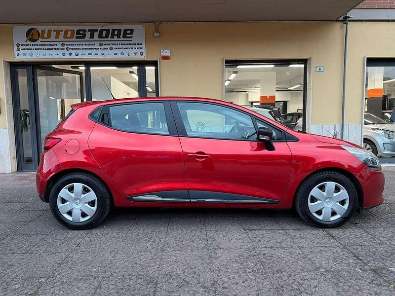 Usata Renault Clio IV 90 CV (66 kW) 2015 Rosso Berlina