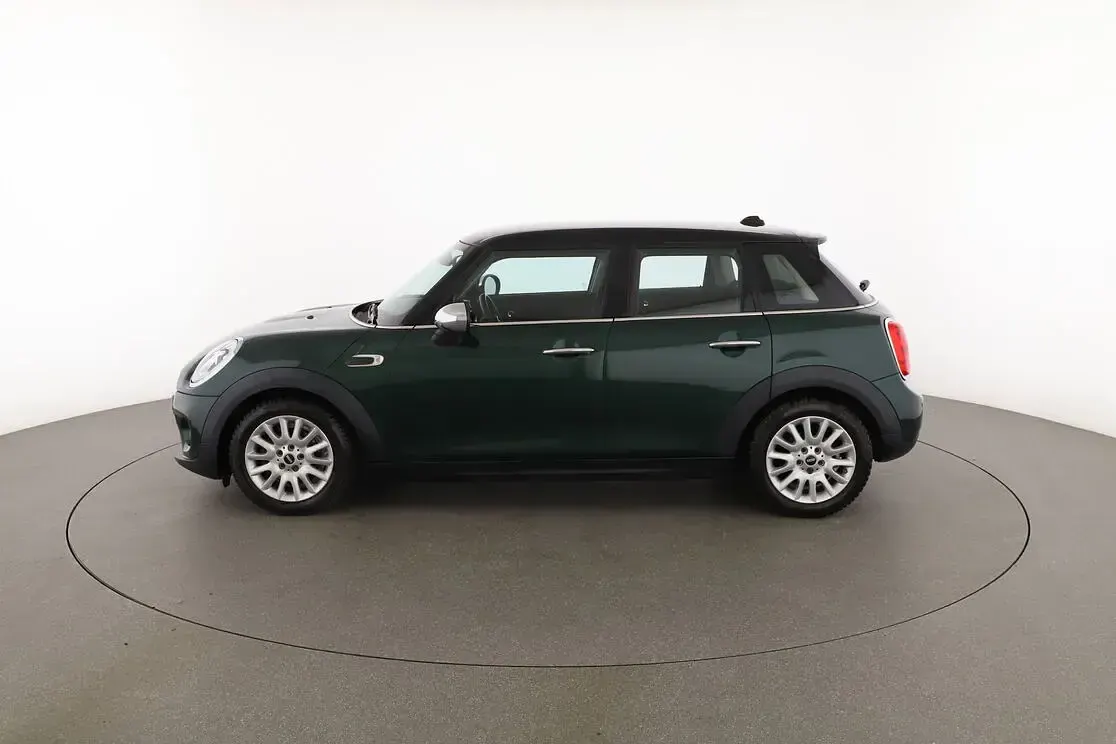 Käytetty Mini Cooper 135 HP (99 kW) 2016 Vihreä Viistoperä