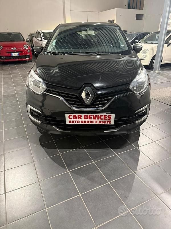 Usata Renault Captur 90 CV (66 kW) 2019 Nero SUV