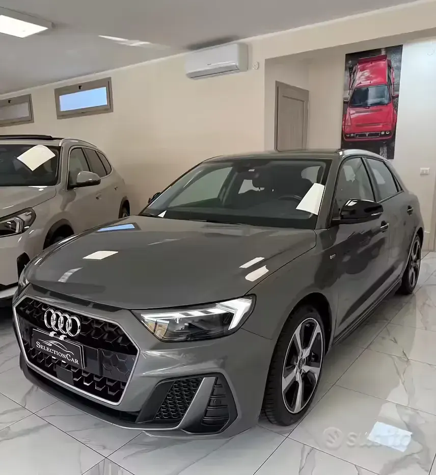 Usata Audi A1 S-Line 95 CV (69 kW) 2022 Grigio SUV