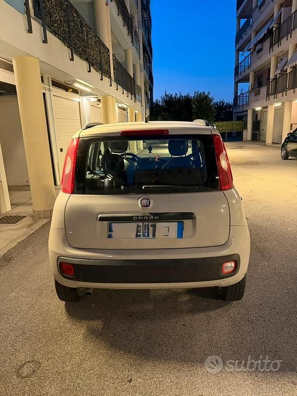 Usata Fiat Panda 85 CV (62 kW) 2016 Berlina