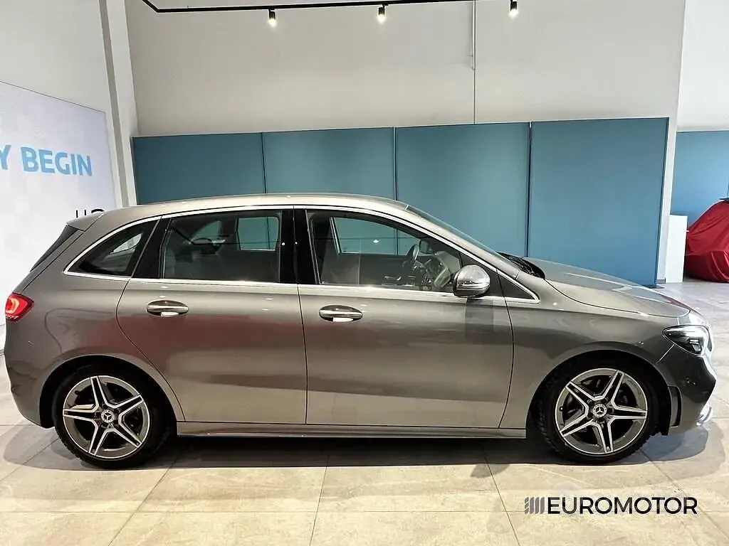 Usata Mercedes B200 Premium 150 CV (110 kW) 2020 Grigio Utilitaria